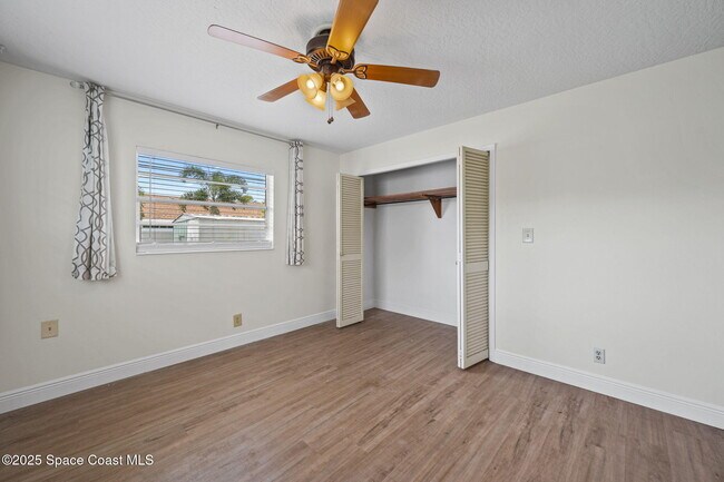 Building Photo - 525 Wilson Ave