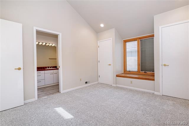 Building Photo - 541 Monroe St