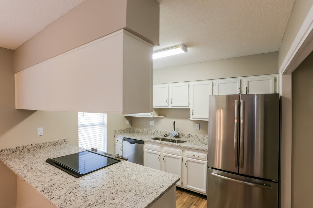 Building Photo - 6500 Cornwall Rd