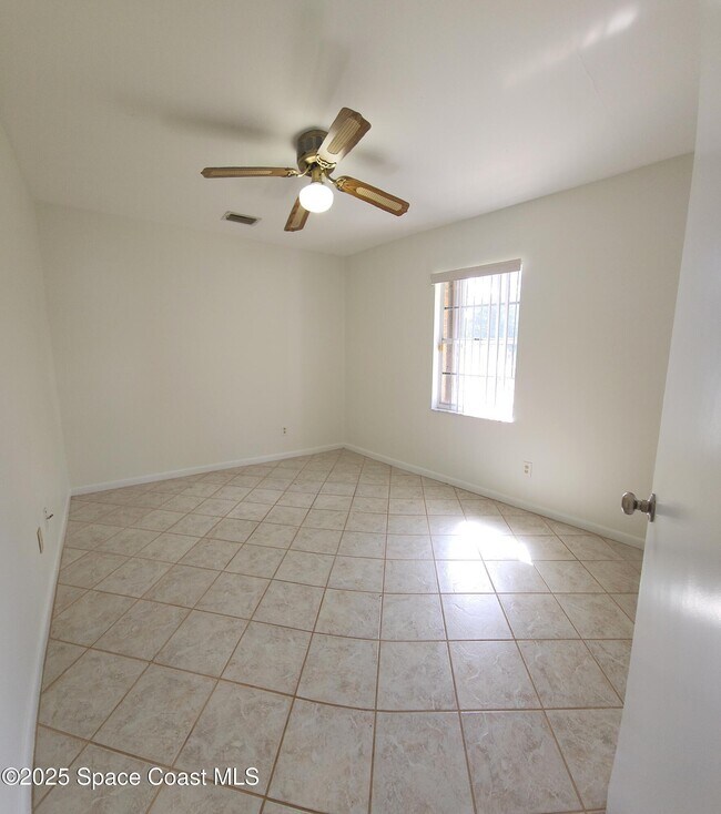 Building Photo - 7746 Mango Grove Ave