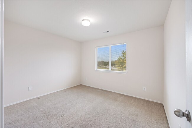 Building Photo - 2803 Kentstead Ln