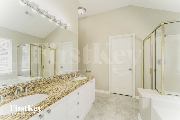 Building Photo - 9306 Brookhill Ct