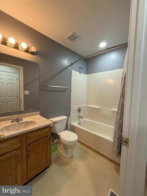 Building Photo - 8514 Dangerfield Rd