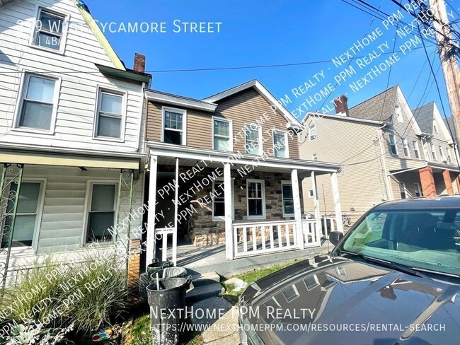 Building Photo - 219 W Sycamore St