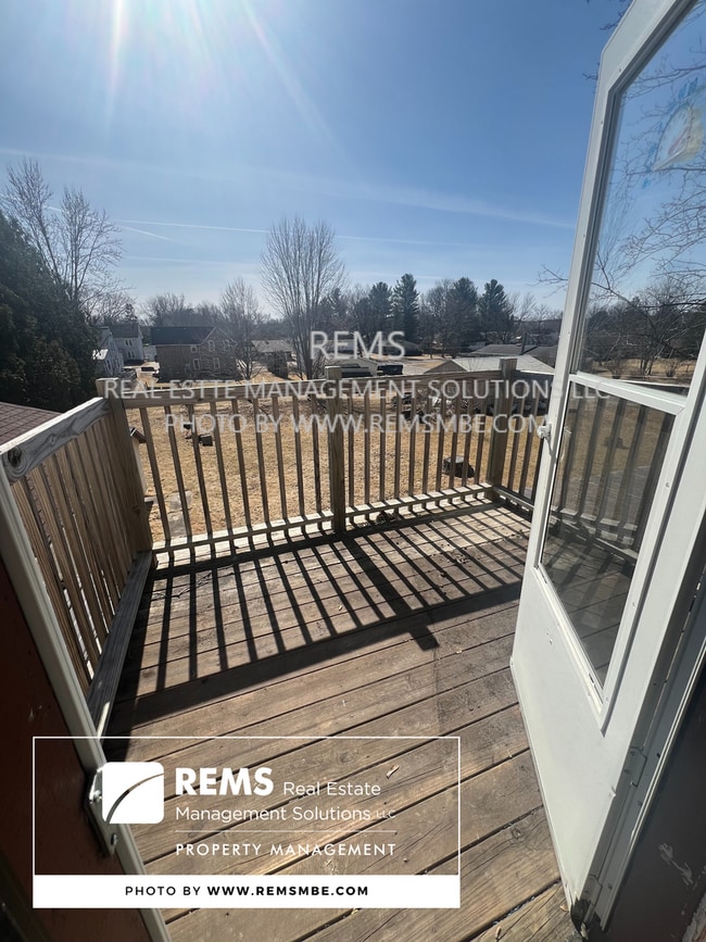 Building Photo - 431-437 Clark St.