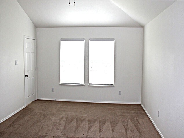 Building Photo - 9213 Whistlewood Dr