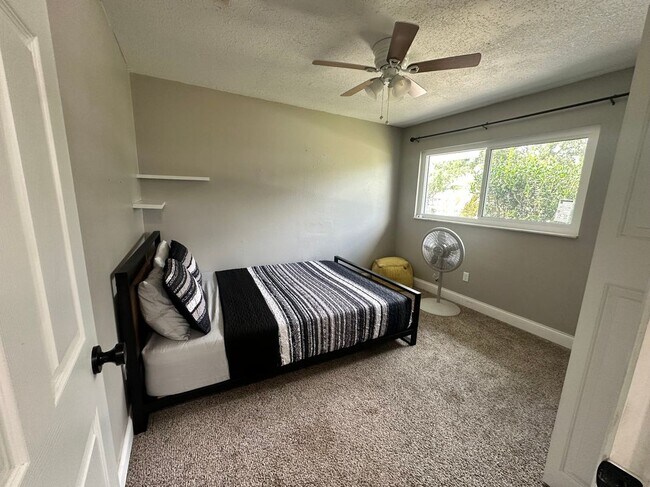 Building Photo - 2781 Fulford St