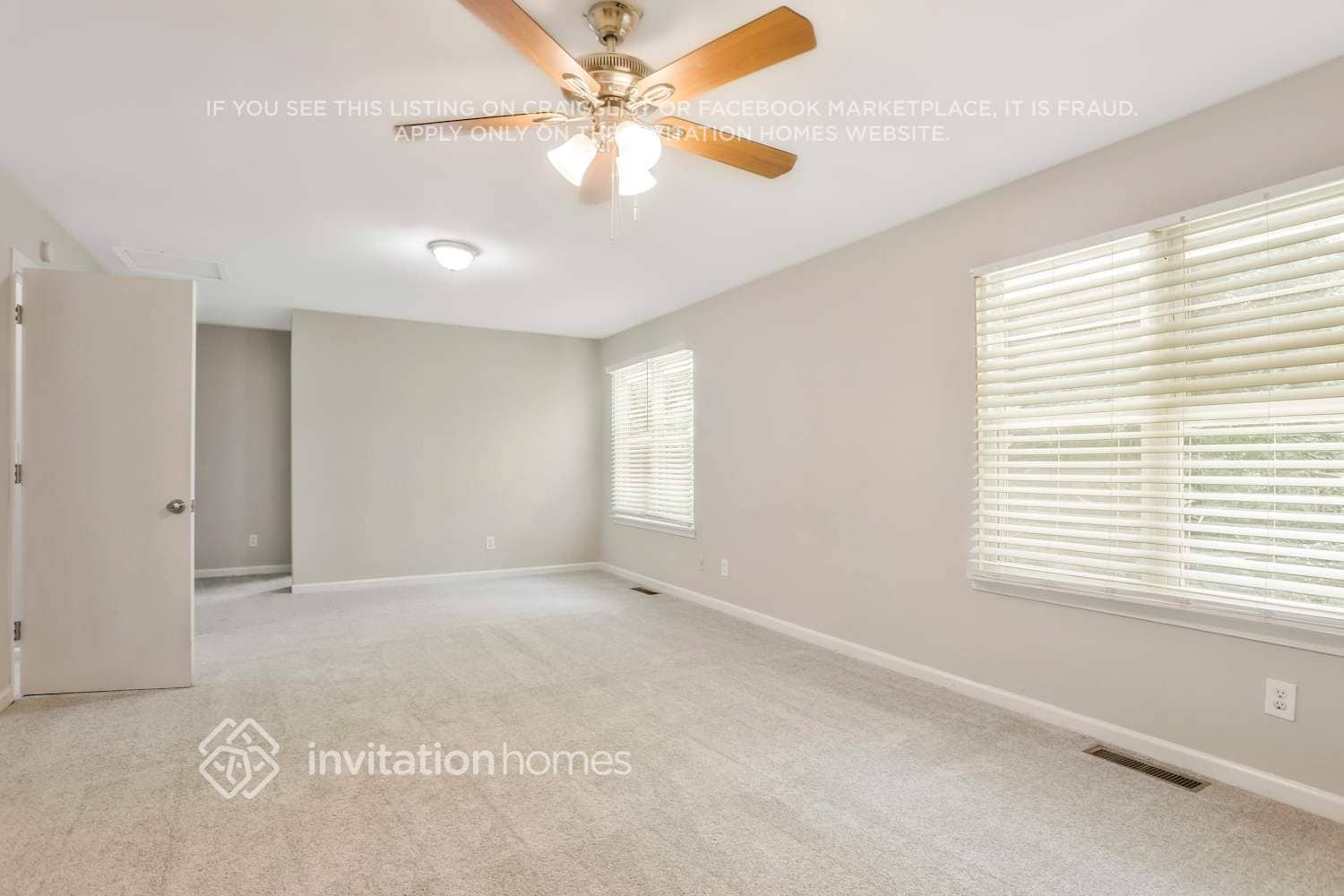Building Photo - 1356 Gray Rock Dr