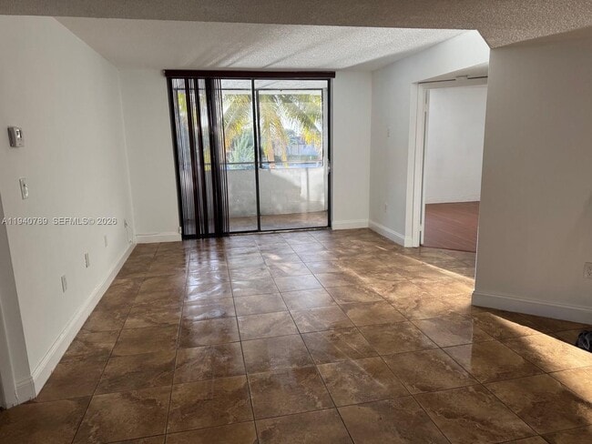 Building Photo - 8335 SW 152nd Ave