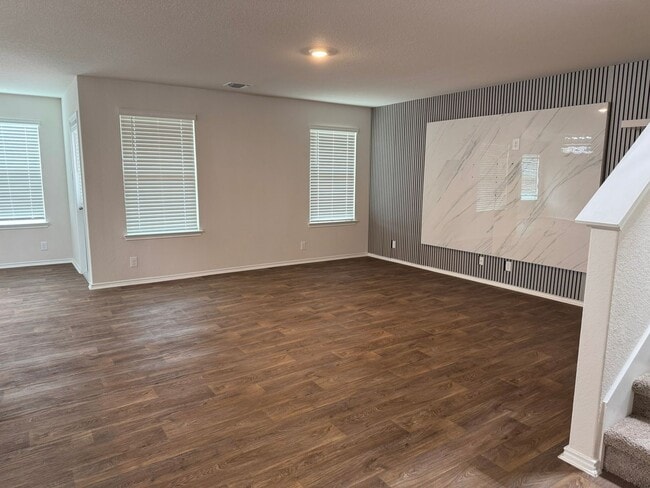 Building Photo - 9603 Lowline Brg