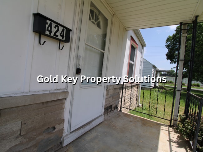 Building Photo - MEADOWBROOK AREA 2 BR 1 BA House with Central Air and Garage (SECTION 8 APPROVED)