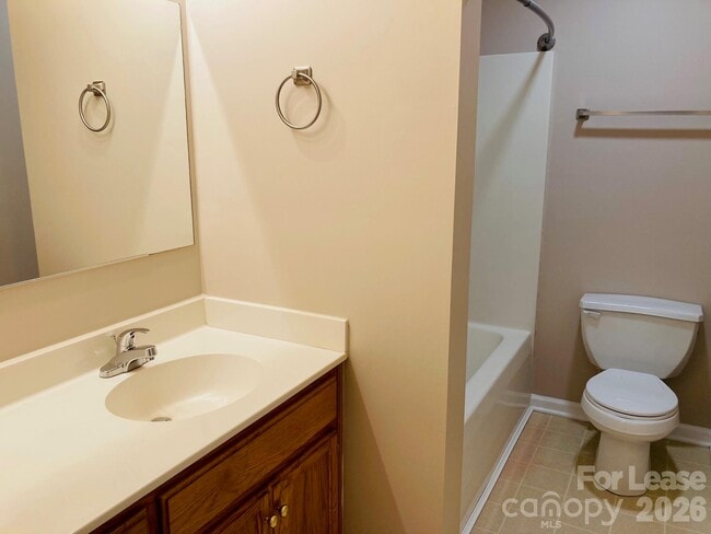 Building Photo - 6383 Kidville Rd