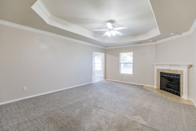 Building Photo - ***6206 SW Meadow Well Avenue***