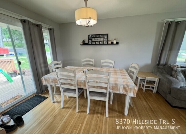 Building Photo - 8370 Hillside Trail S