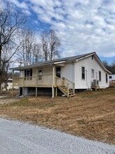 Building Photo - 802 E Church St