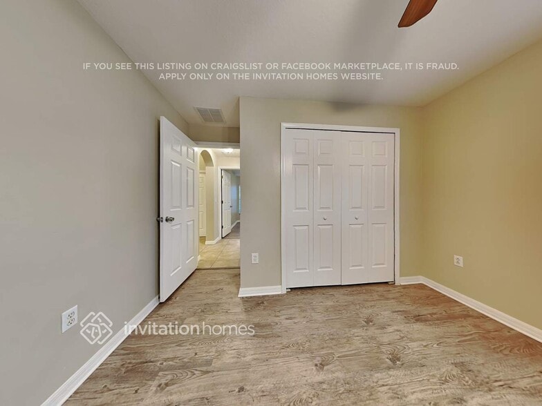 Building Photo - 2389 Hamlet Cir