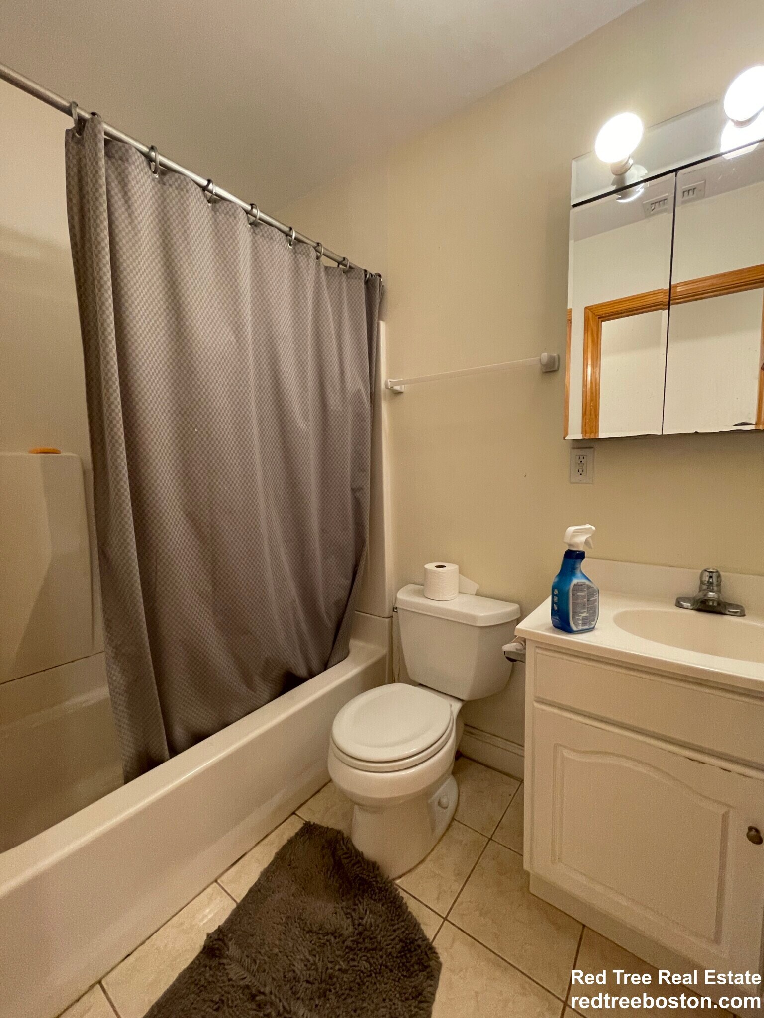 Building Photo - 1801 Beacon St