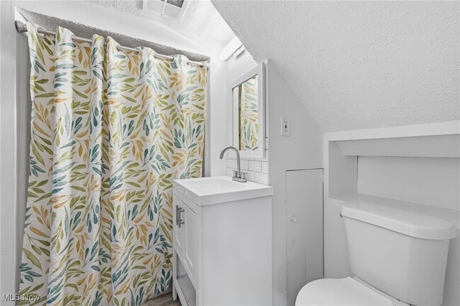 Building Photo - 6677 Crenshaw Dr