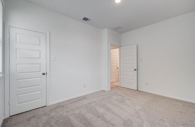 Building Photo - 24838 Harrow Mdw Dr