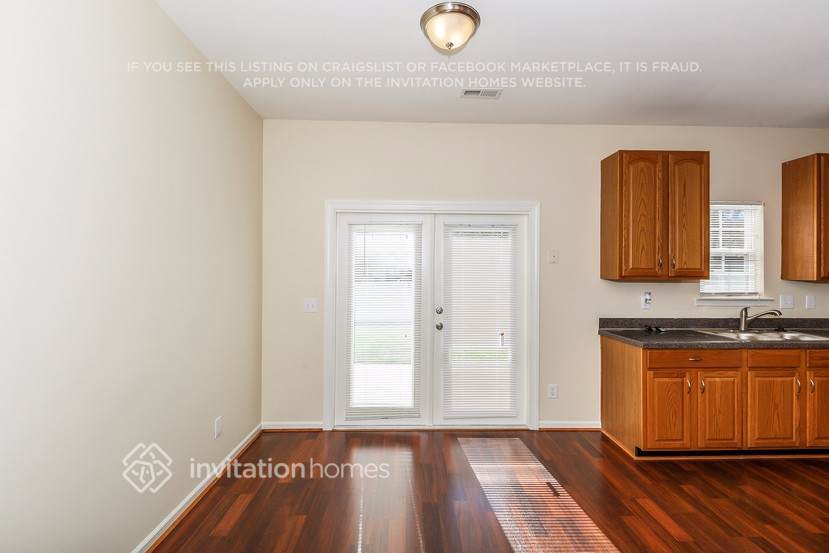 Building Photo - 9505 Constitution Hall Dr