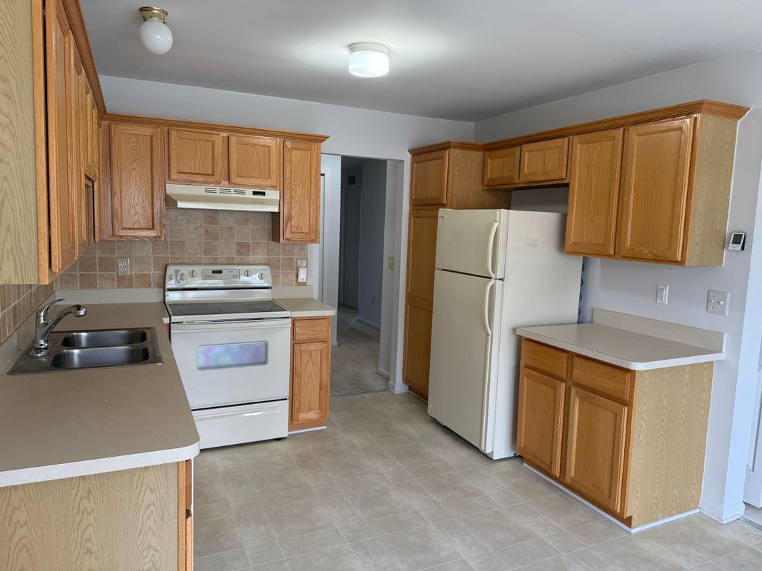 Building Photo - 41506 Greenspire Dr