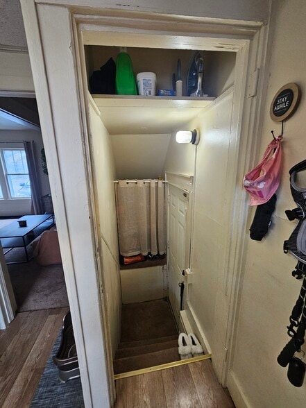 Building Photo - 125 Lorentz St