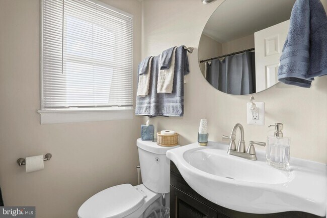 Building Photo - 1900 Princess Anne St