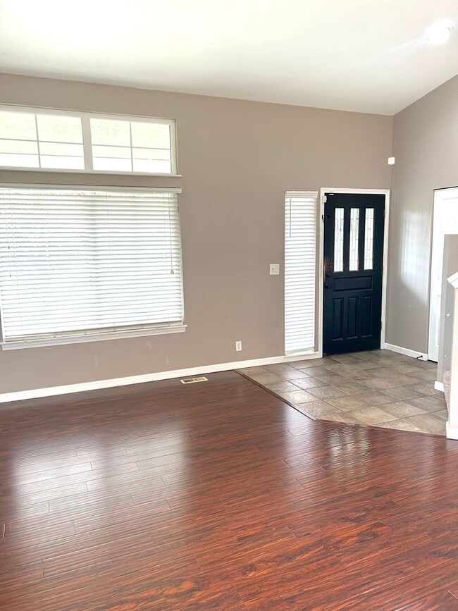 Building Photo - Spacious Gleneagle Gem with Unique Feature...
