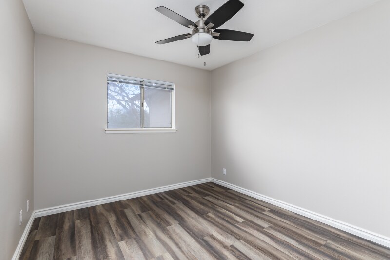 Building Photo - 7210 Grass Valley Dr