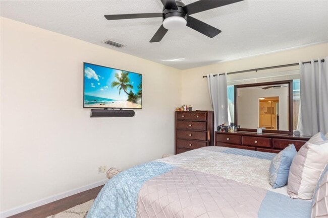 Building Photo - 3130 NW 69th St