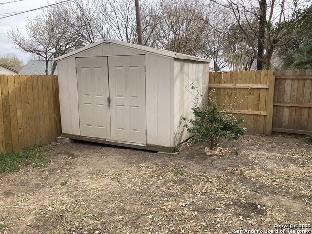 Building Photo - 13959 Cedar Canyon