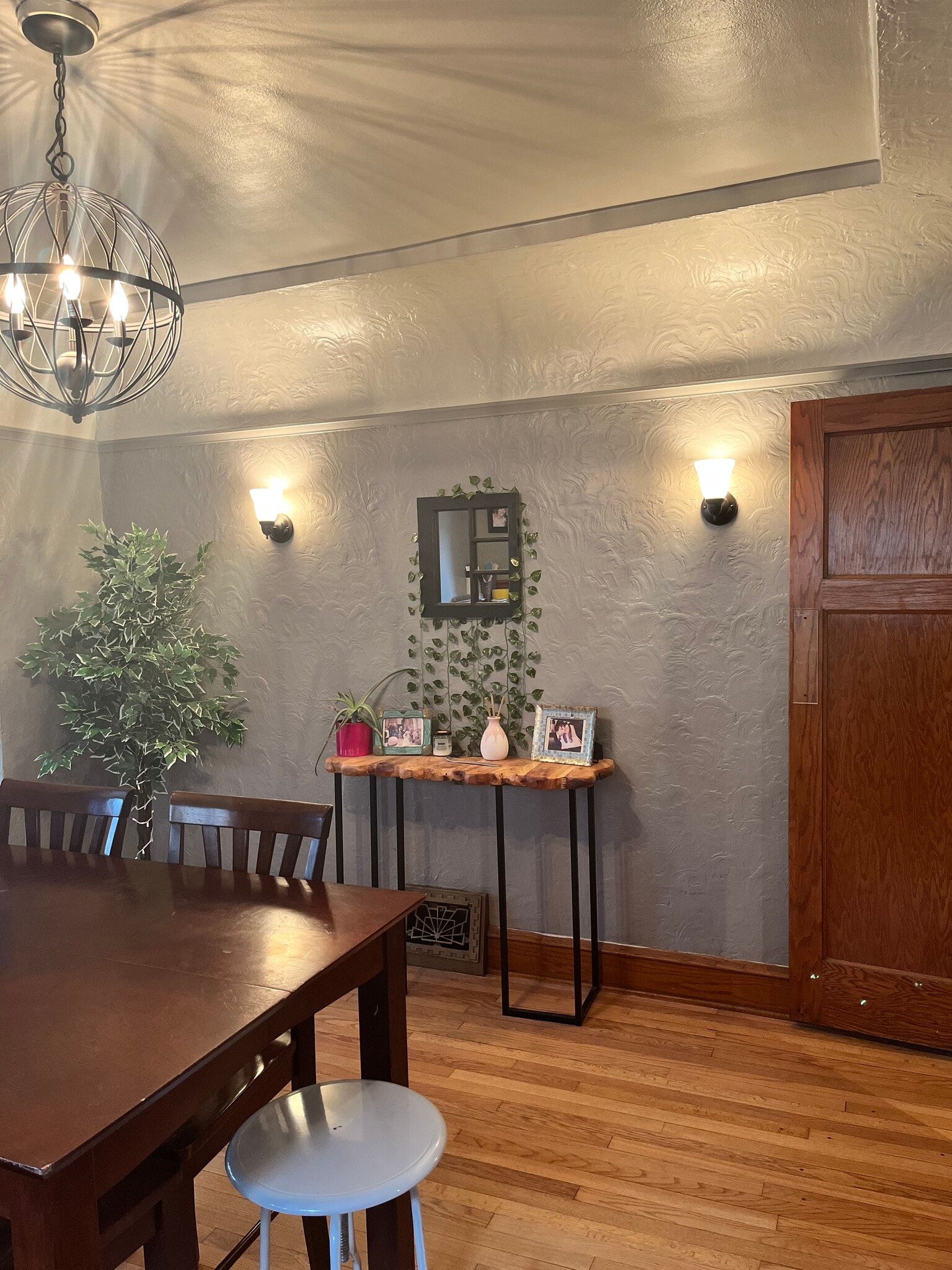 Building Photo - 2348 N 58th St