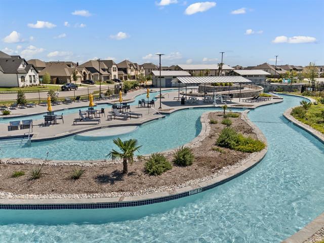 Building Photo - 1216 W Yarrow Ave