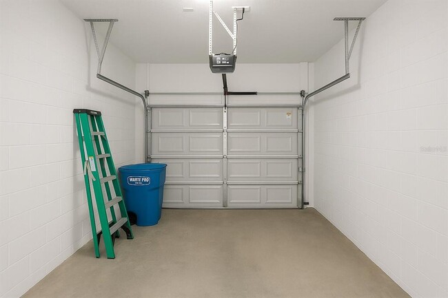 Building Photo - 724 Virtuoso Ln
