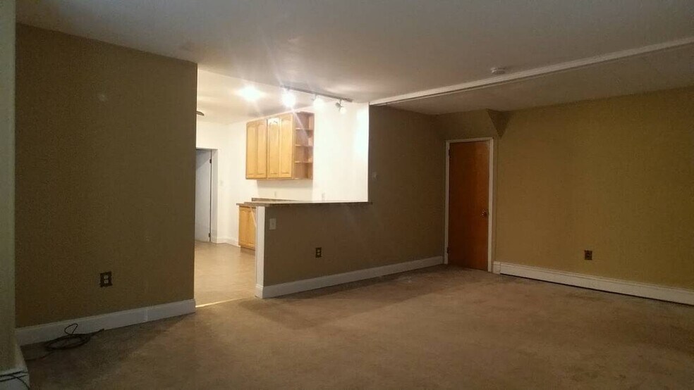 Building Photo - 48 Bustleton Pike