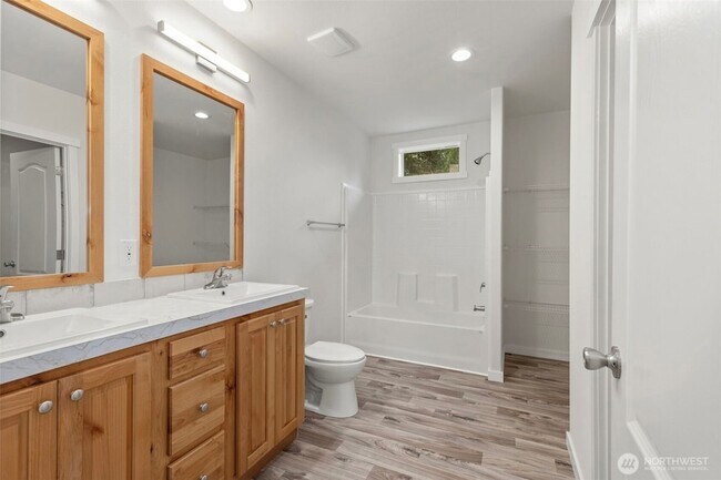 Building Photo - 6772 NE Whidbey Dr