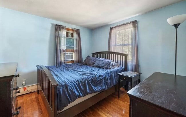 Building Photo - 11 Boyden St