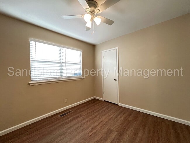 Building Photo - For Lease | South Tulsa | $1600 Rent