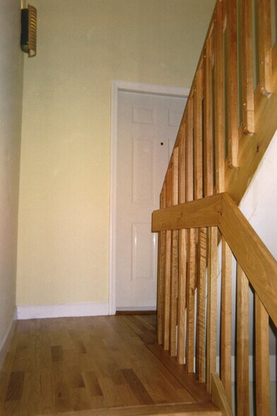 stairs and entrance to apt - 2099 5th Ave