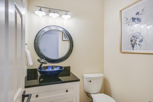 Building Photo - 7501 Shadowridge Run