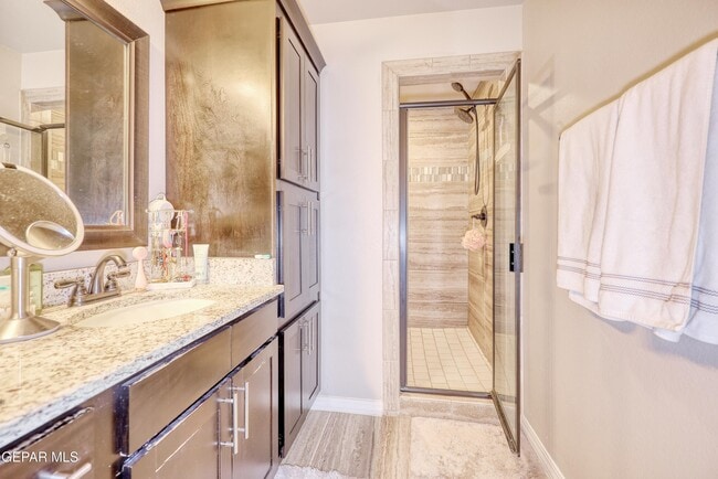 Building Photo - 2163 Enchanted Brk Dr