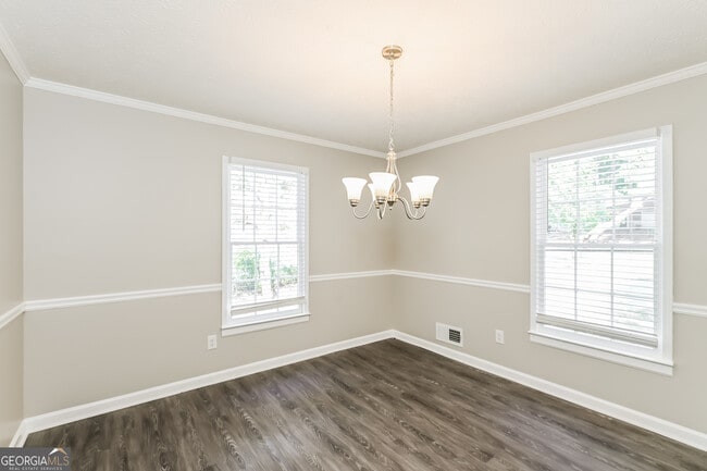 Building Photo - 2871 Quinbery Dr