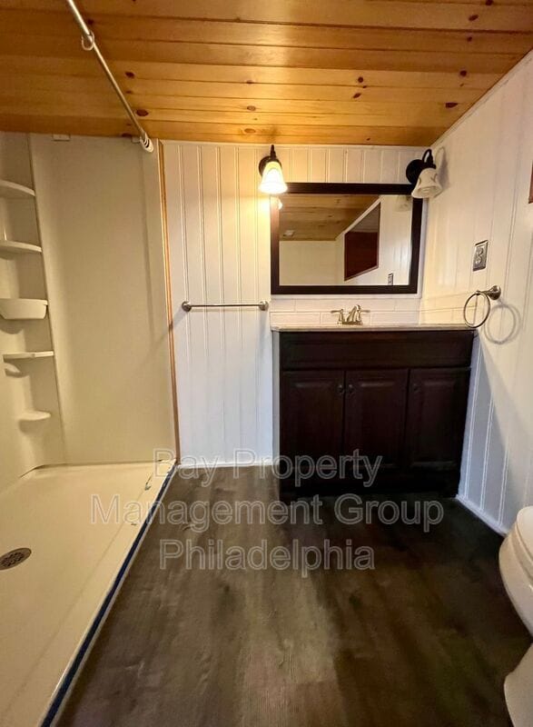 Building Photo - 1243 Wilson Dr