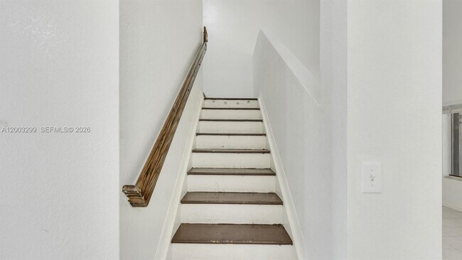 Building Photo - 1916 SE 23rd Ave