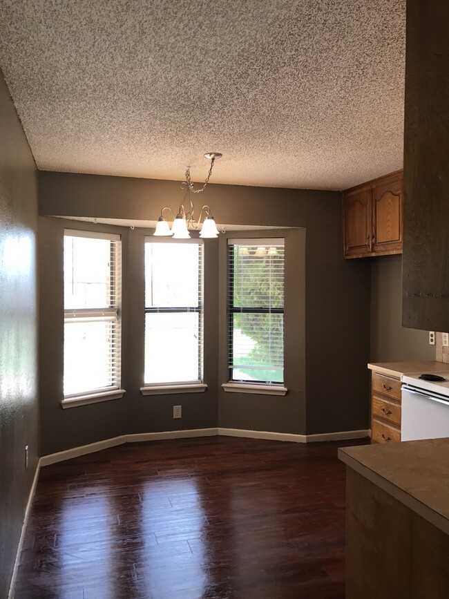 Building Photo - Affordable 3 bedroom in the Wylie district!