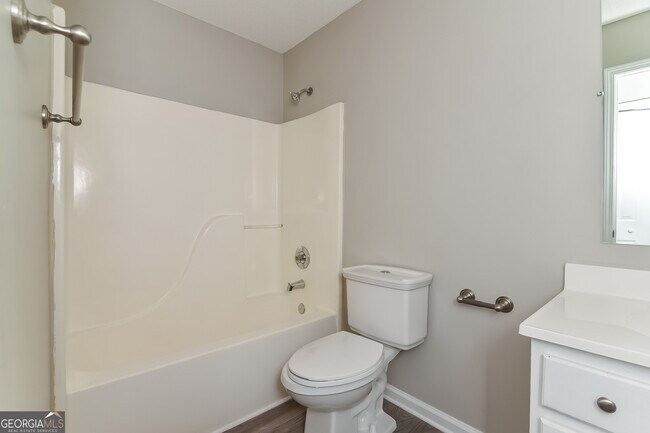 Building Photo - 63 Fielding Grove Dr