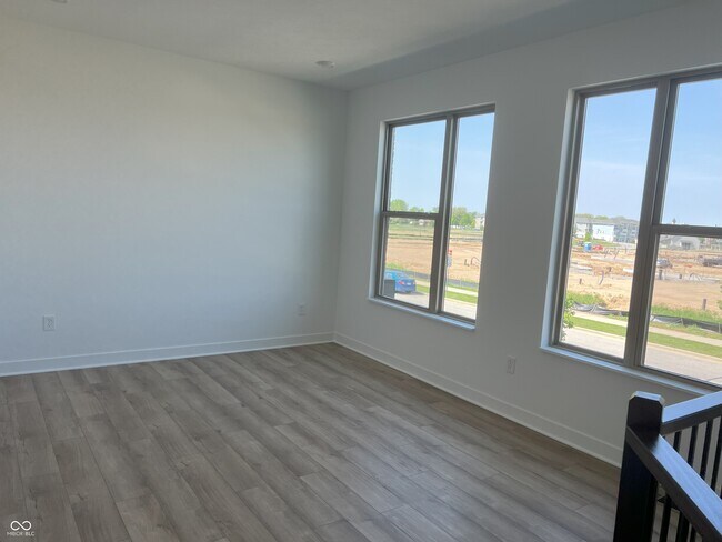 Building Photo - 13341 Minden Dr