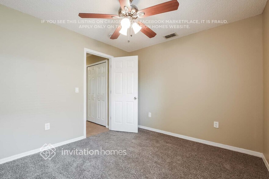Building Photo - 6948 Long Needle Ct
