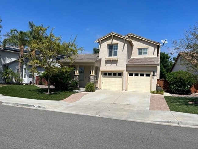 Primary Photo - Rolling Hills Ranch! Spacious 4 Bedroom 2....