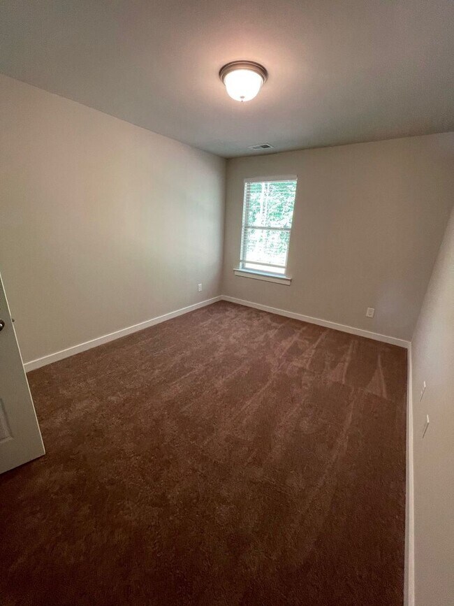 Building Photo - Home for Rent in Pinson, AL!! Available NOW!